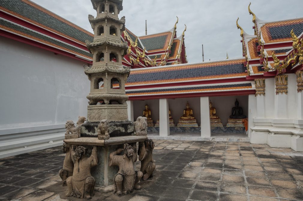 Bangkok Wat Pho Innenhof