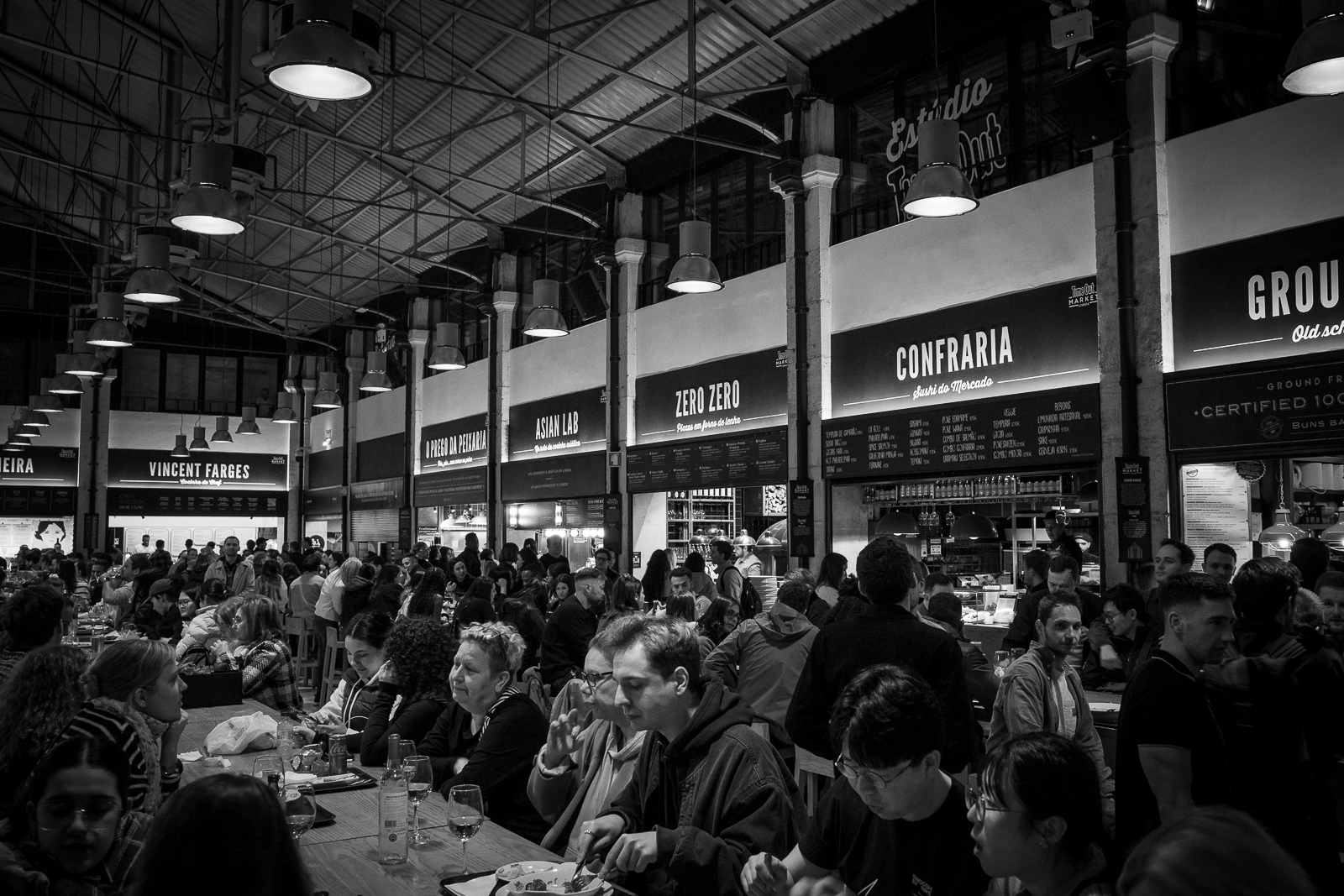 Food Halle in Lissabon