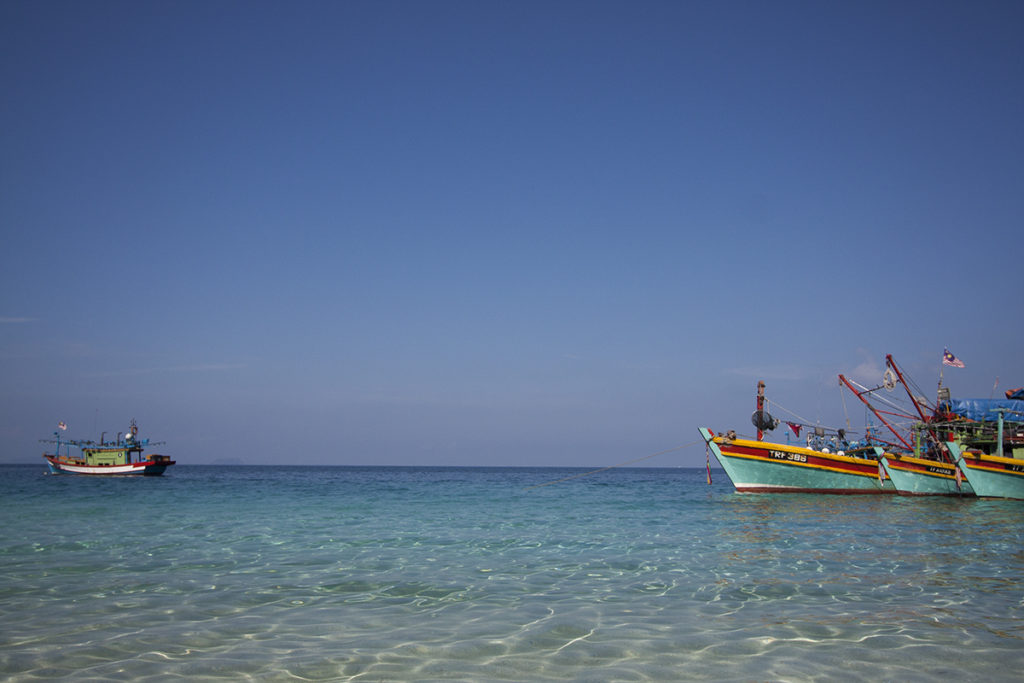 Schiffe in Pulau Besar Malaysia